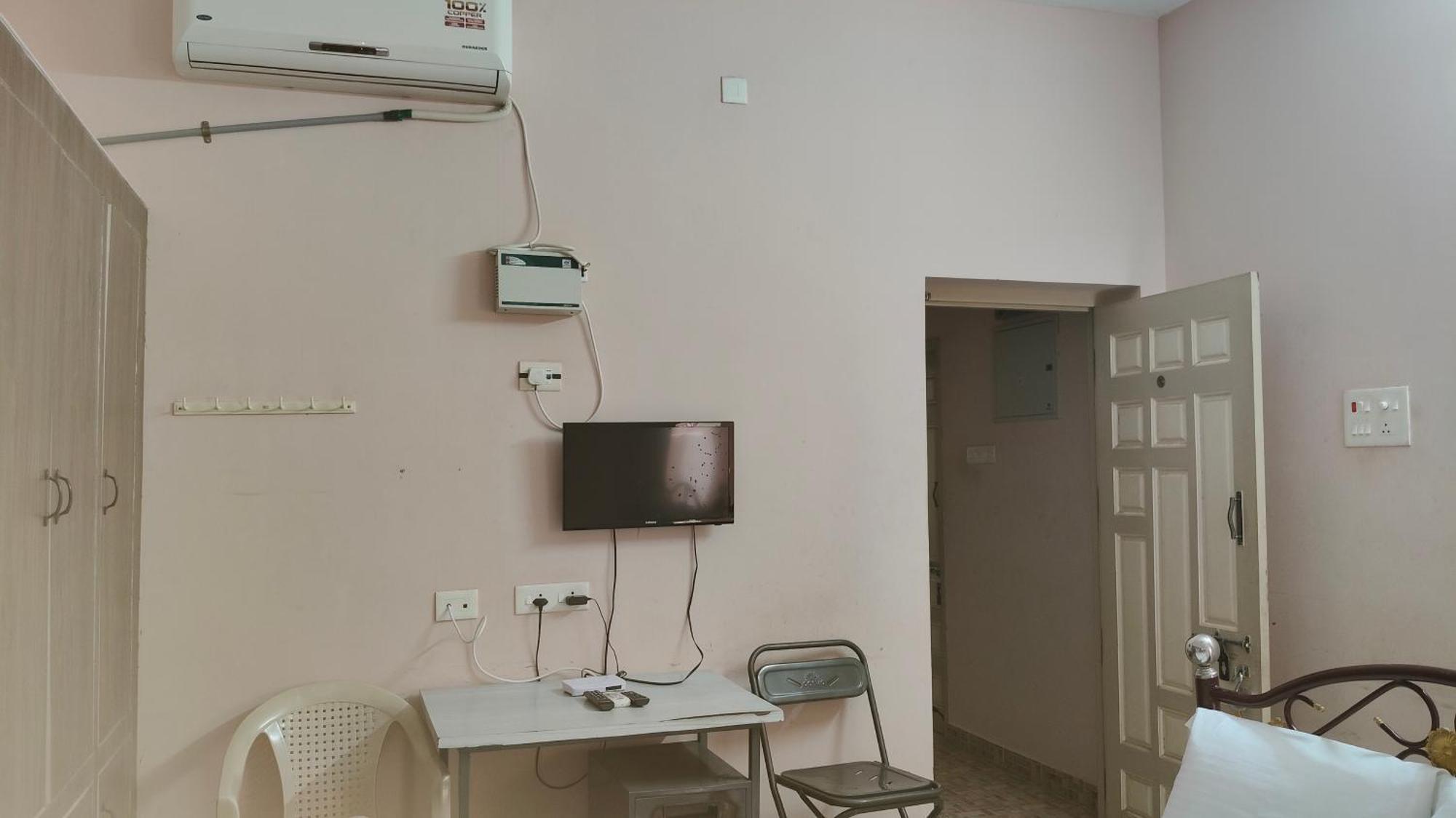 Dheeksha Homestay Tiruvannāmalai Εξωτερικό φωτογραφία